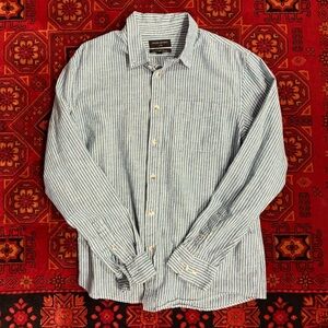 Banana Republic Men's Blue Striped Button Down Shirt